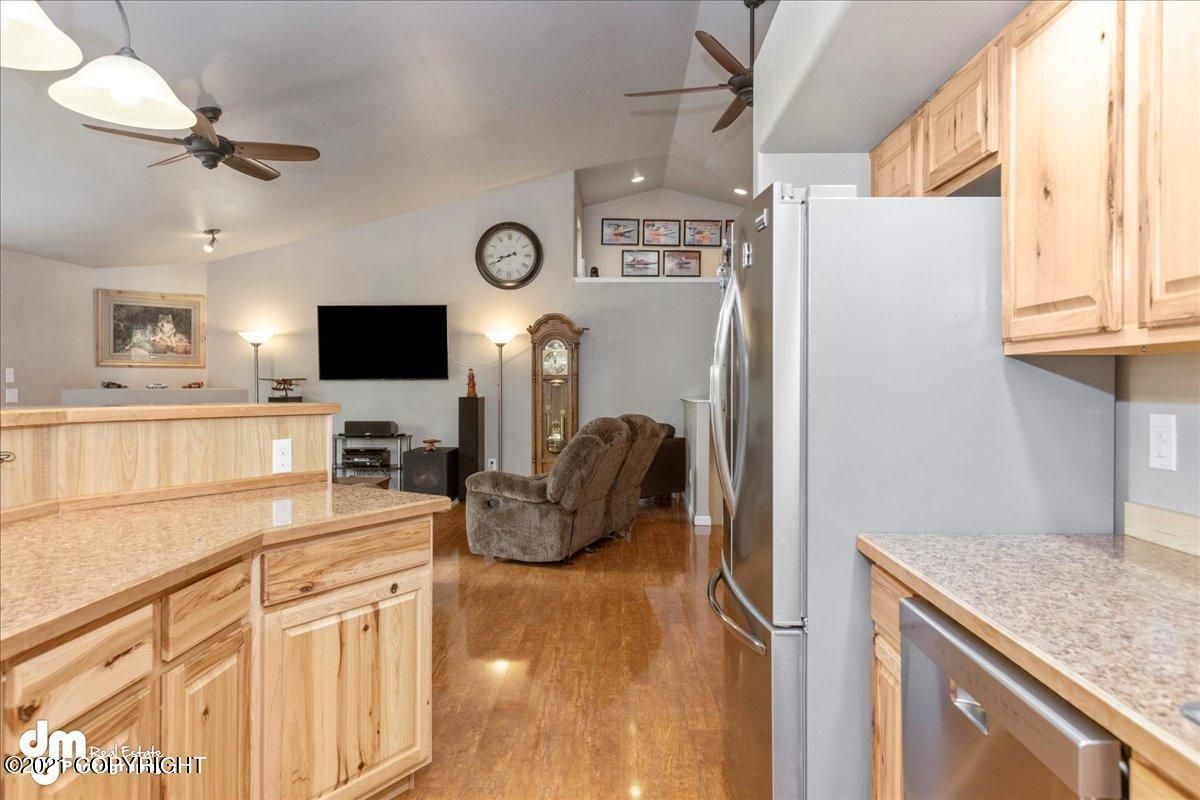 4001 E Ruth Dr, Wasilla, AK 99654